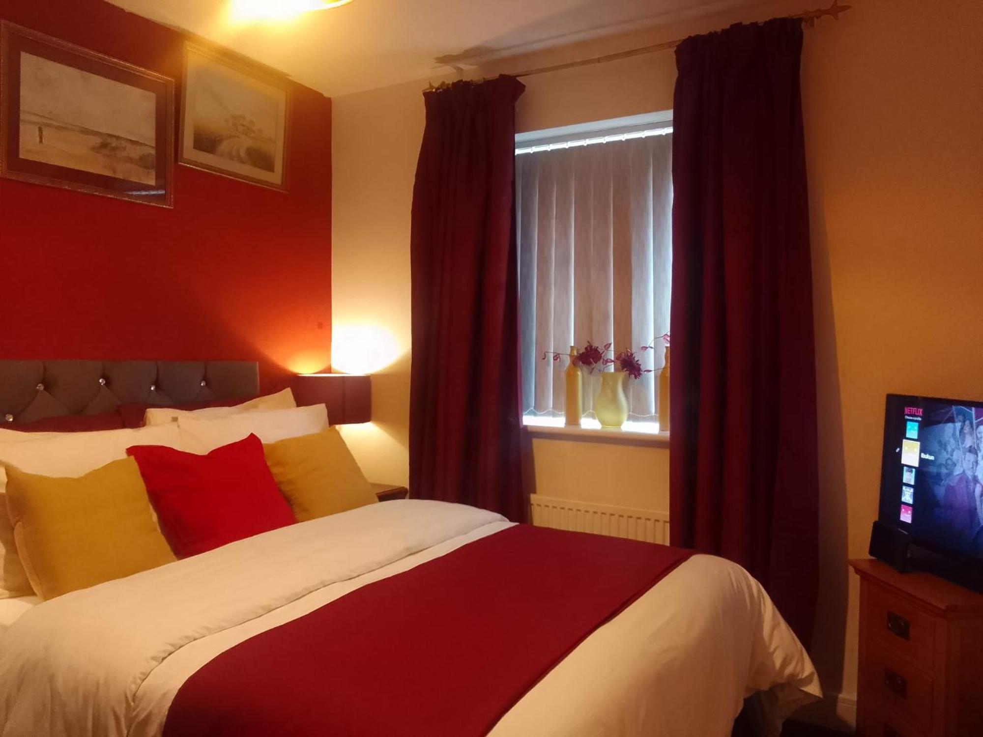 Cosy Stay In Walsall By Ideal Home Bloxwich Exteriér fotografie