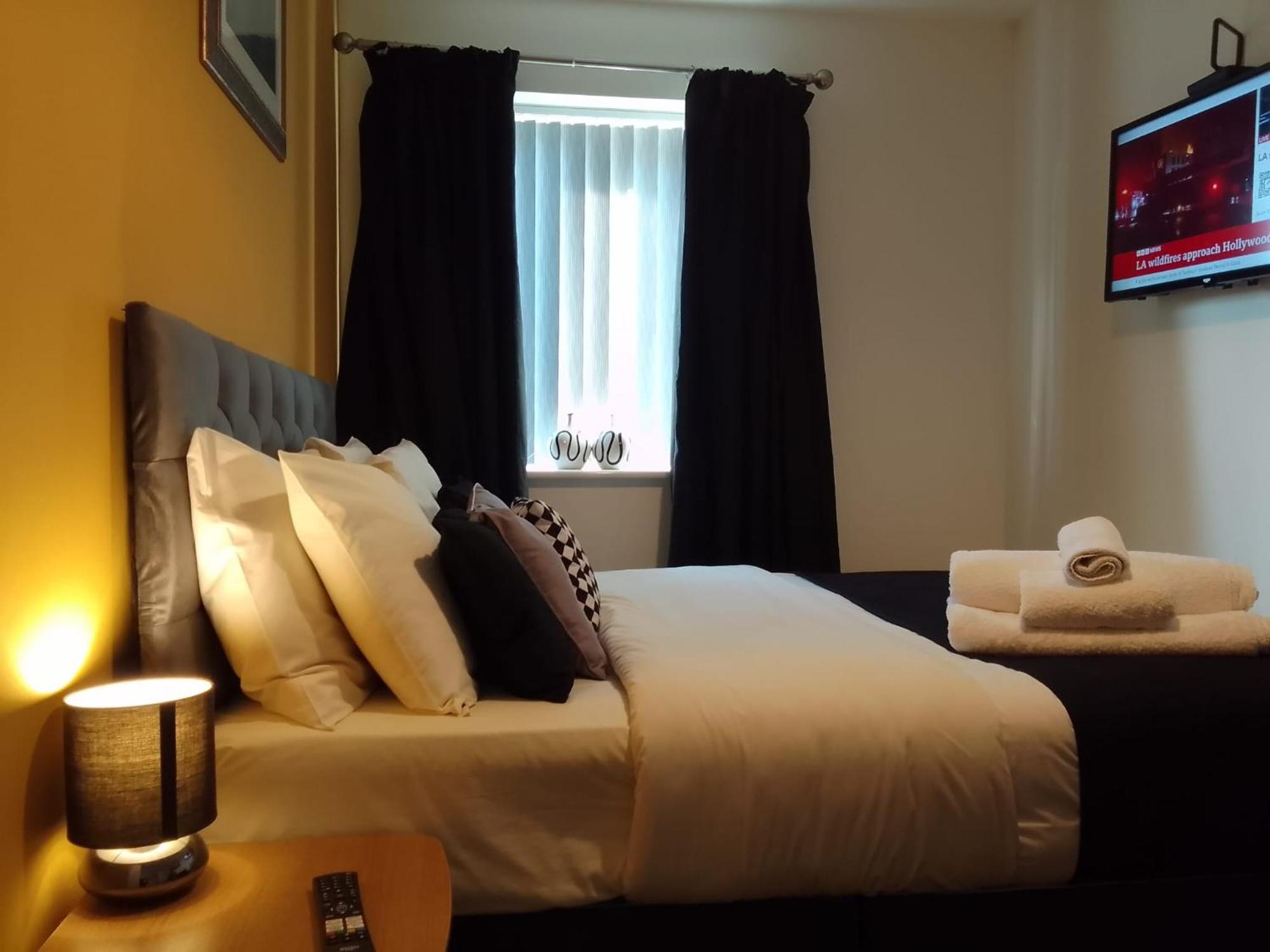 Cosy Stay In Walsall By Ideal Home Bloxwich Exteriér fotografie
